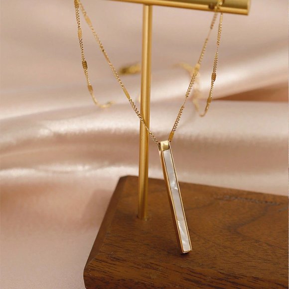June Glow Jewelry - Gentle Geometric Necklace